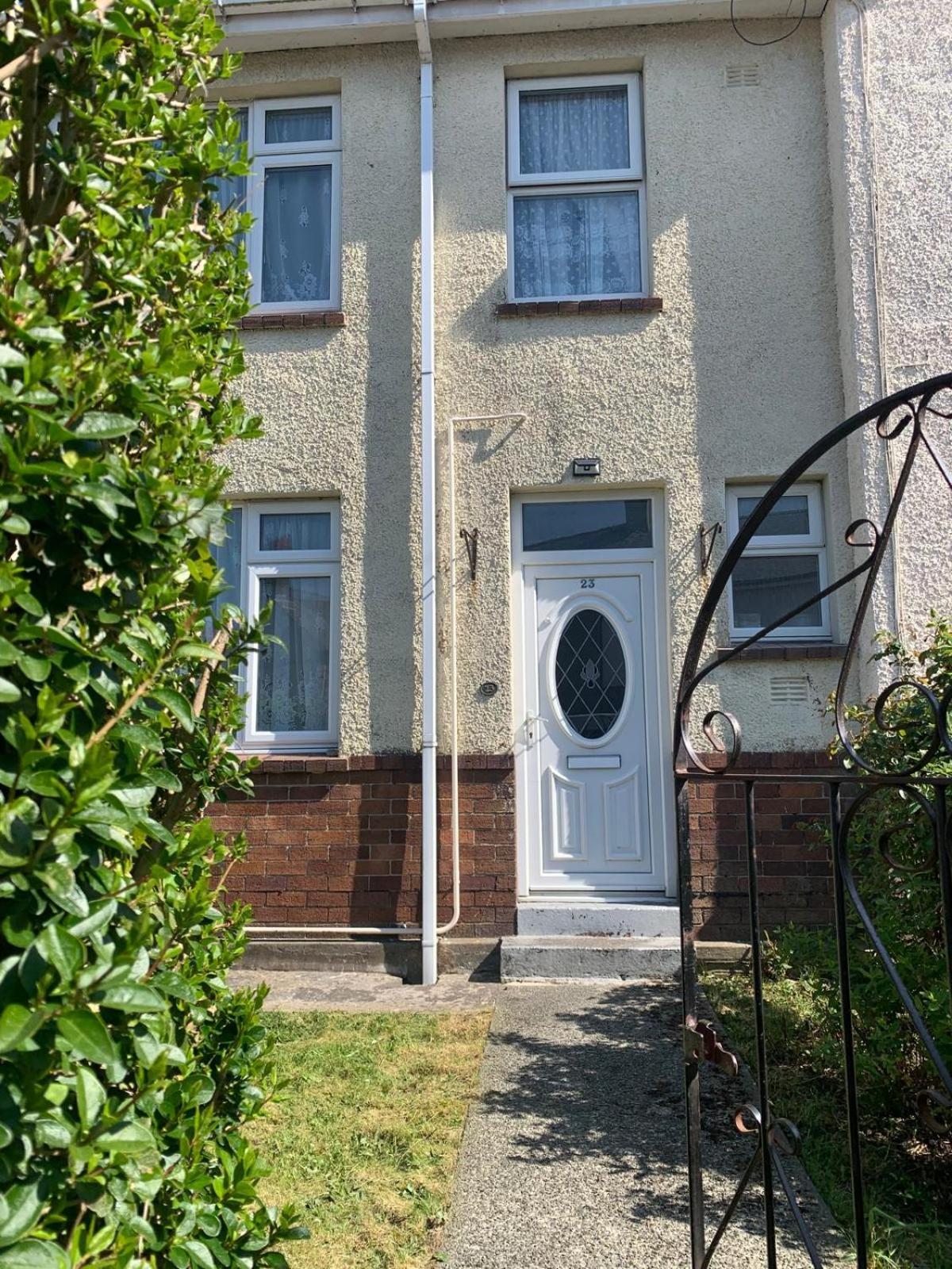 Room Only Guest Accommodation, Guest House Self Catering Bangor  Exteriér fotografie