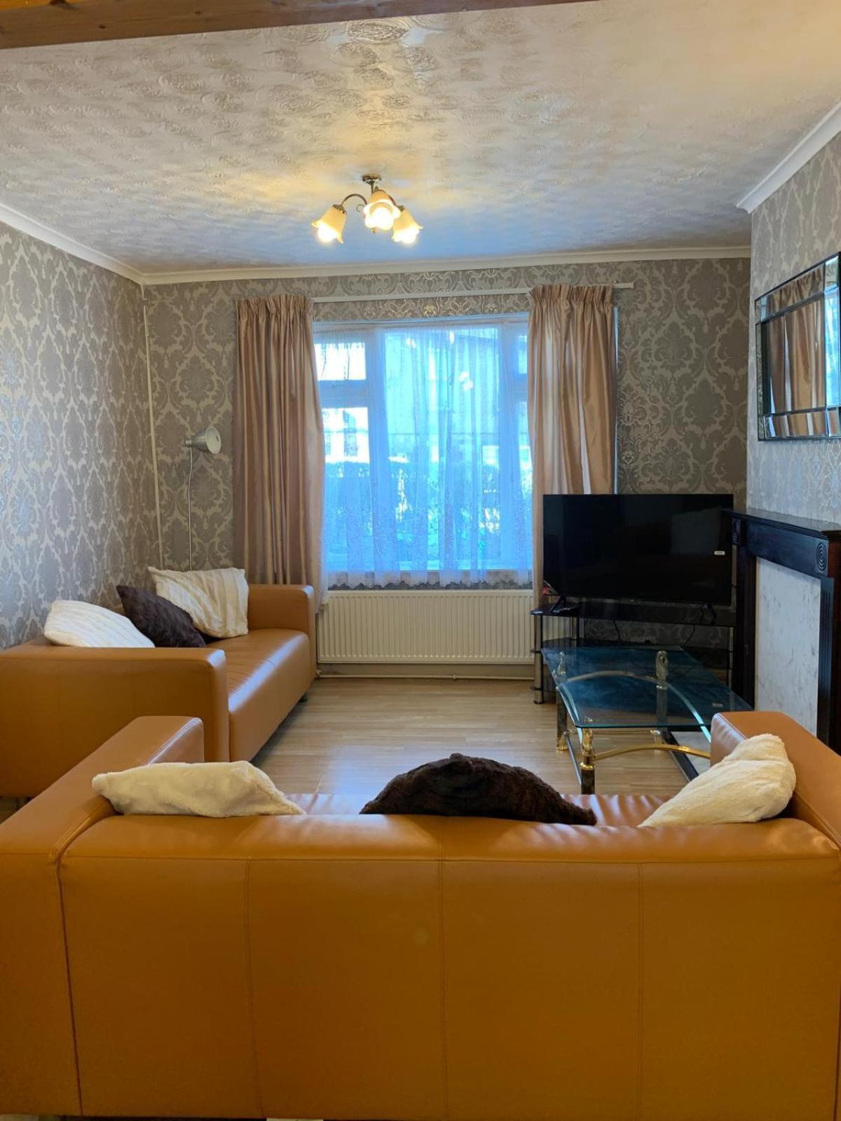 Room Only Guest Accommodation, Guest House Self Catering Bangor  Exteriér fotografie