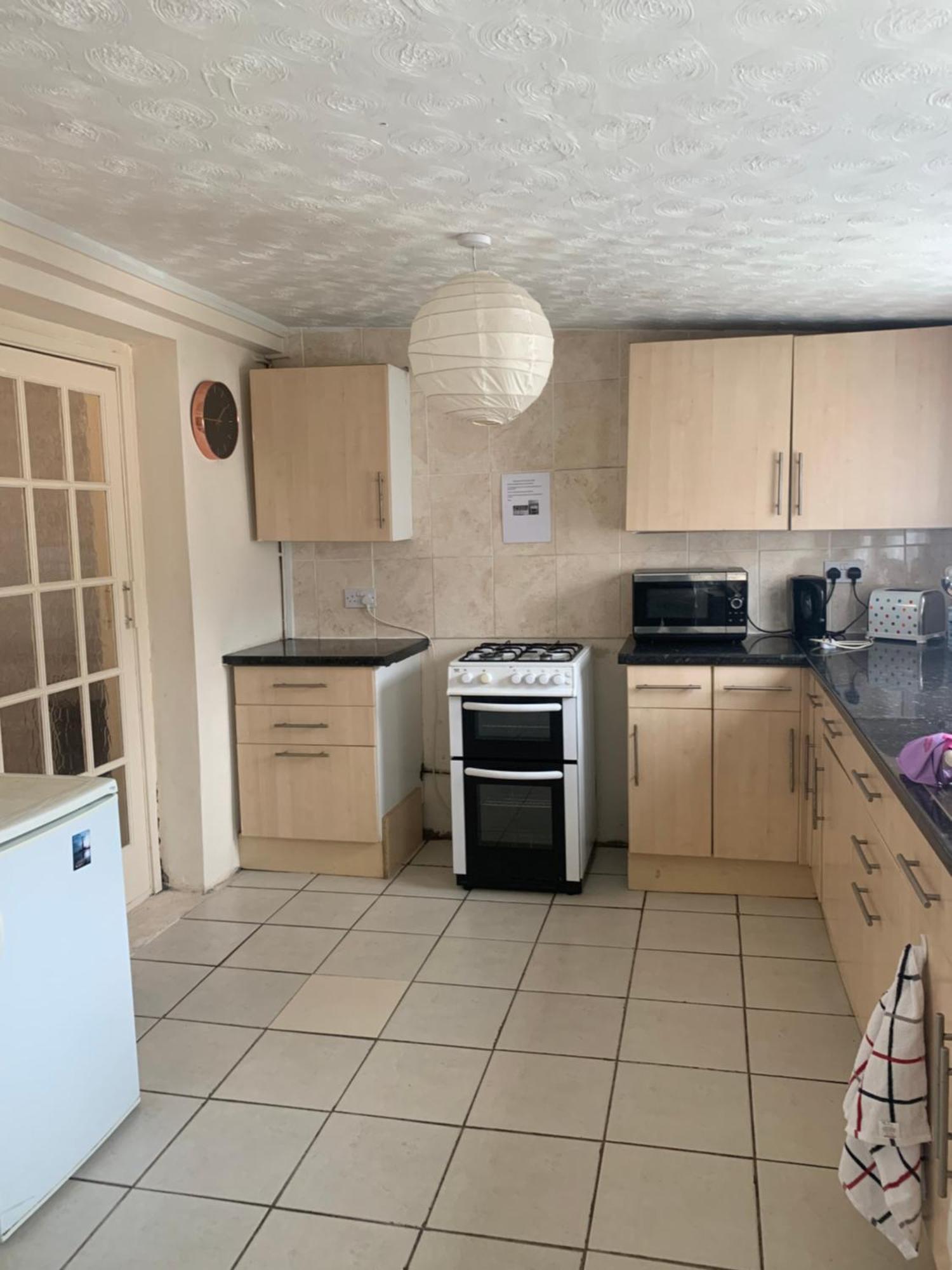 Room Only Guest Accommodation, Guest House Self Catering Bangor  Exteriér fotografie