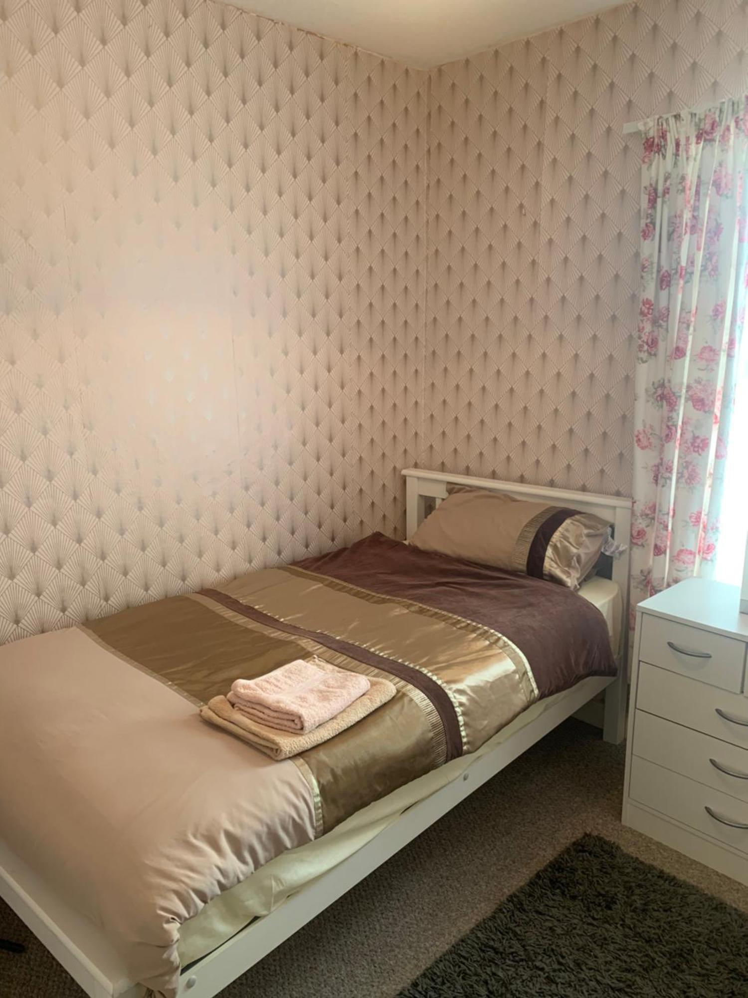 Room Only Guest Accommodation, Guest House Self Catering Bangor  Exteriér fotografie