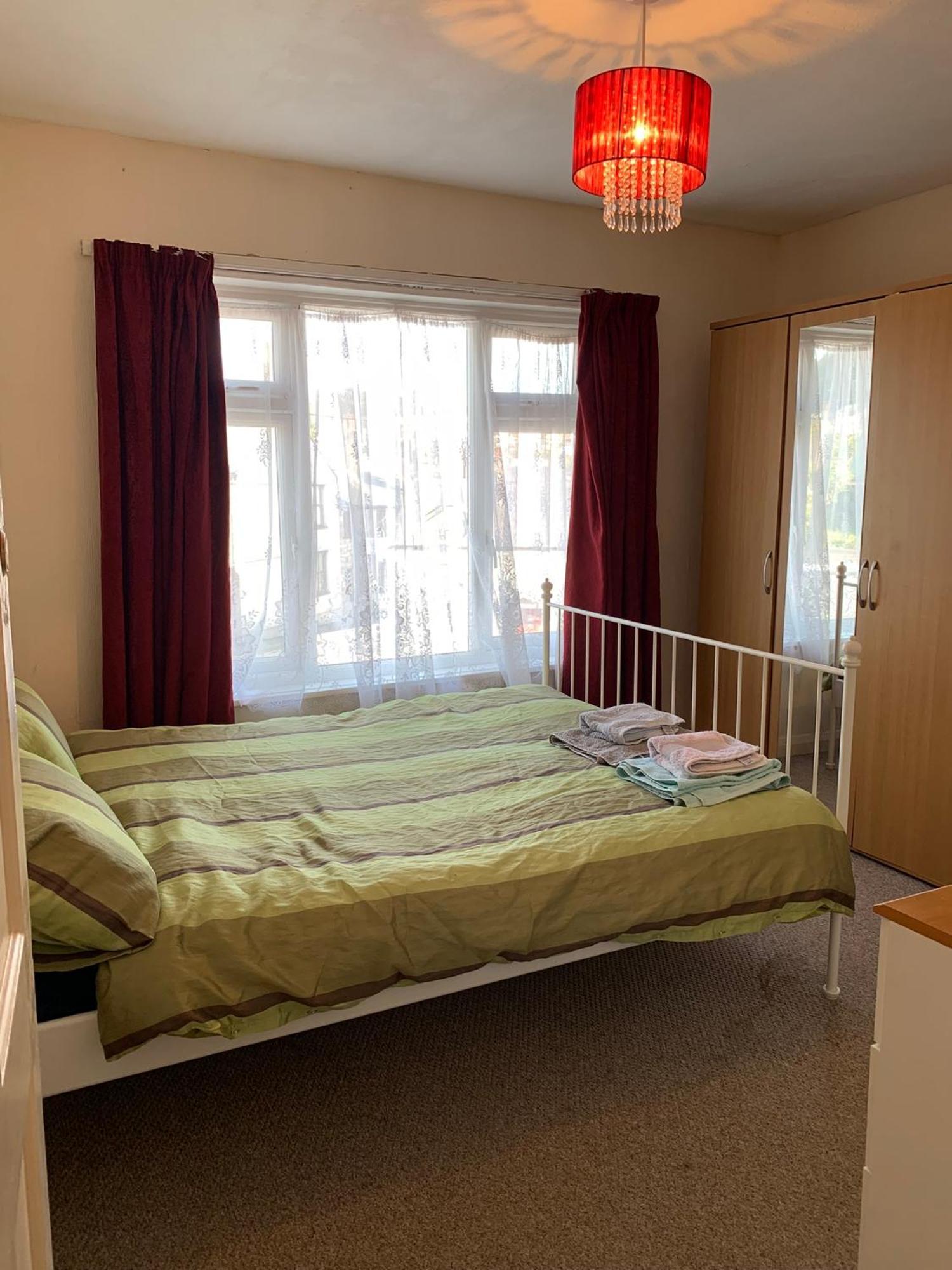 Room Only Guest Accommodation, Guest House Self Catering Bangor  Exteriér fotografie